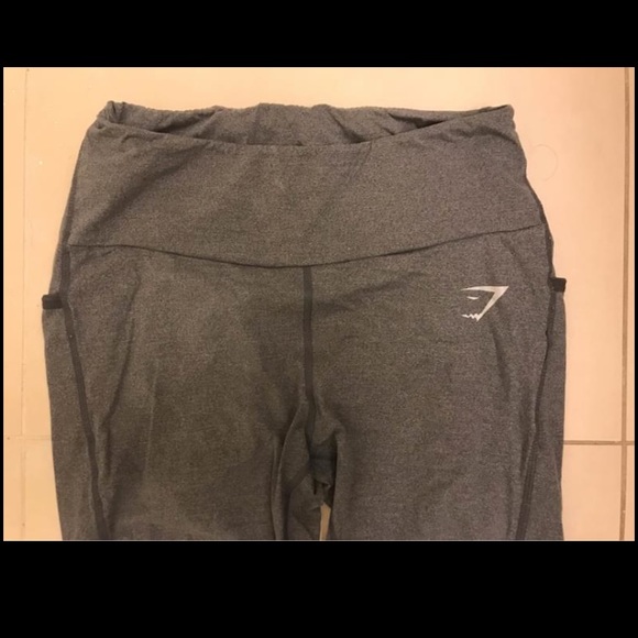 SOLD Grey Gymshark leggings - Picture 2 of 3